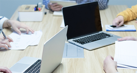 云南龍達(dá)網(wǎng)絡(luò)信息科技 綜合信息技術(shù)服務(wù)的專(zhuān)業(yè)引領(lǐng)者